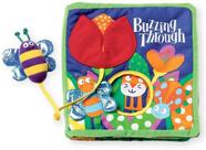 Manhattan Toy Soft Activity Book com Brinquedo Amarrado, Zumbindo Através