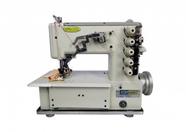 Máquina de Costura Galoneira Industrial Completa, 3 Agulhas, 5 Fios, Lubrif. Automática, 3000rpm, BC5000