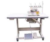 Máquina de Costura Overlock Yamata