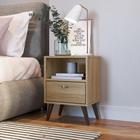 Mesa de Cabeceira Pequena Apoio Lateral Com 1 Nicho 1 Gaveta 4 Pés Quarto Marrom Madeira