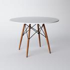 Mesa de Jantar Eames Eiffel 80cm Tampo Redondo Branco Base de Madeira - Up Home