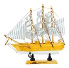 Miniatura Barco Navio Veleiro Madeira Base Branca 20x3x19cm