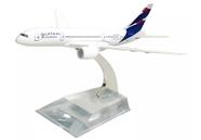 Miniatura Boeing 787 LATAM - 16 cm