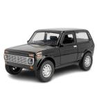 Miniatura Carro Russo Sovietico Lada Niva (1991) - Escala 1/18