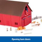 Miniatura Fenda Celeiro Com Animais Ertl Escala 1/64