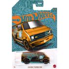 Miniatura hot wheels custom 77 dodge van hdh54 - Mattel