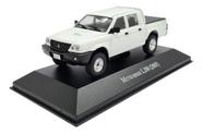 Miniatura Mitsubishi L200 2007 Branco Inesquecíveis 1:43