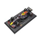 Modelo de Carro de Fórmula 1 Bburago - Leclerc e Sainz 2023 Ferrari SF23 - Escala 1:24