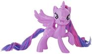 My Little Pony: Um brinquedo de coleção de gala da nova geração para  crianças - 9 Figuras de Pônei, 13 Acessórios, Pôster (Exclusivo da )  - Bonecas - Magazine Luiza