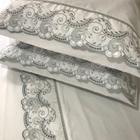 Par de Fronhas 90 X 50 com Barrado Bordado Richilieu 100% Algodão 200 Fios