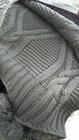 Peseira em tricô com pompom para cama queen ou sofá cinza 0,70x2,20cm Big Tricot