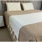 Peseira para cama casal queen king com pompom - LojaArtDecor