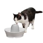 PetSafe Creekside Ceramic Pet Fountain para gatos e cães pequenos Capacidade de água de 60 onças Fluxo de água silencioso Ótimo para animais de estimação tímidos ou tímidos Água fresca e filtrada