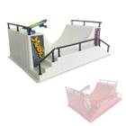 Pista De Skate De Dedo + Skatinho Para Manobras Fingerboard Half Mini Ramp Rampa Radical Brinquedo - Lua de Cristal