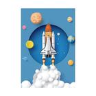 Placa Decorativa MDF Astronauta Foguete em Órbita 30x40cm