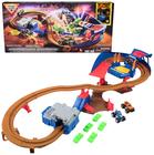 Playset Monster Jam Supercharge Speedway com 2 caminhões 1:64