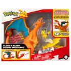 Pokémon Figura de Luxo Charizard Com Pikachu E Acessórios