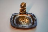 Porta Incensário Buda Em Resina Prosperidade Dinheiro