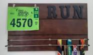 Porta Medalhas Corrida Personalizado Numero De Peito Run - HAND MADE SPORTS