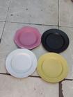 Pratos de plástico diversas cores