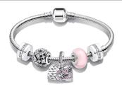 Pulseira com Berloque Estilo Pandora com Coração Rosa