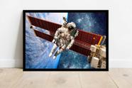 Quadro Decorativo Astronauta NASA Espaço Planetas Galáxias Salas Quartos Com Moldura RC030