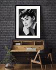 Quadro Decorativo Audrey Hepburn P&B 60x48cm