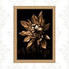 Quadro Moldura Dourada Flor Bronze e Preto 24x18cm