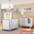 Quarto Infantil Decorado Retrô 1 PT 4 GV Branco e Cinza