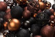 R N ' D Toys 100 Brown e Preto Christmas Ornament Balls Shatterproof+ 100 Ganchos de Metal Ornament, Enfeites Suspensos para Árvore de Natal Interior / Exterior, Festa de Férias, Decoração de Casa