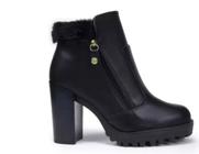 Bota Moleca Coturno Plataforma Salto Alto Pelinho
