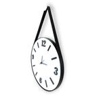 Relógio de parede 40cm adnet branco, algarismos cardinais 3d pretos, alças em couro na cor preta.