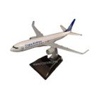 Réplica de Avião LATAM Boeing 777-1:400 - Modelo de Metal