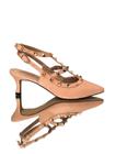 Scarpin Nude Rosado Slingback com detalhes Spike Dourado salto 5cm