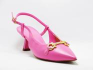 Scarpin Slingback Rosa com Fivela Dourada