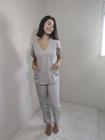 Scrub Feminino com Mangas Tulipas