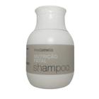 Shampoo Nutrição Fatal 60ml Madamelis Devolve as Vitaminas Naturais Perdidas Protege e Nutre Perfeito para Viagens