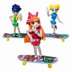 Skate de Dedo Fingerboard Para Menina Boneca Com Brinquedo e Acessórios