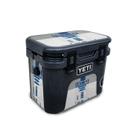 Skin MightySkins de Fibra de Carbono para Refrigerador Yeti Roadie 15