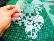 Stencil Caveiras Grudadas para Aerografias e Pinturas - 2R01