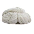 Suéter ecológico tingido à mão com fios grossos, mistura de lã
