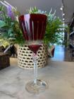 Taca para vinho tinto Elizabeth lapidada em cristal ecologico 250ml A22cm cor vermelha