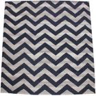 Tapete Kilim Indiano Geométrico Chevron Lã Aveia e Preto 2,00 x 2,20m