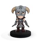 Totem Pequeno Boneco Skyrim Dragonborn 7cm + Base - ShopC