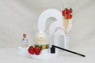 Vela aromática morango com champagne 140g - Essence & Co