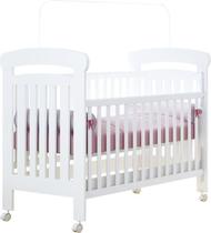 Berço com rodinha e grade movel Clearance