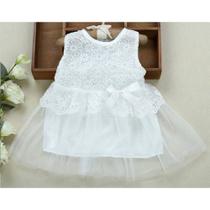 vestido branco arrumado