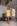 Amarelo