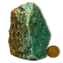 01 Aventurina Verde Pé Serrado 7 a 12cm 300 a 400g Tipo B