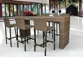 01 Banqueta Alta Em Fibra Sintética E Alumínio De Bancada